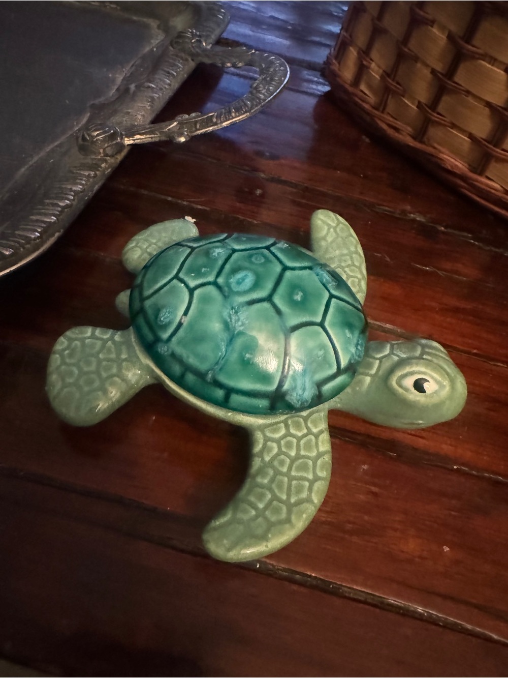 Green Ceramic Pottery Sea Turtle Reptile Figurine Trinket Dish